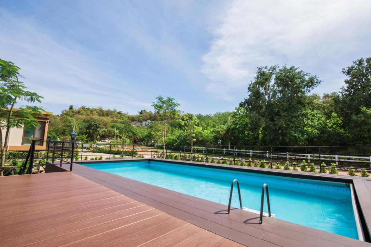 The X10 Private Pool Villa & Resort Khao Yai Mu Si Exterior foto